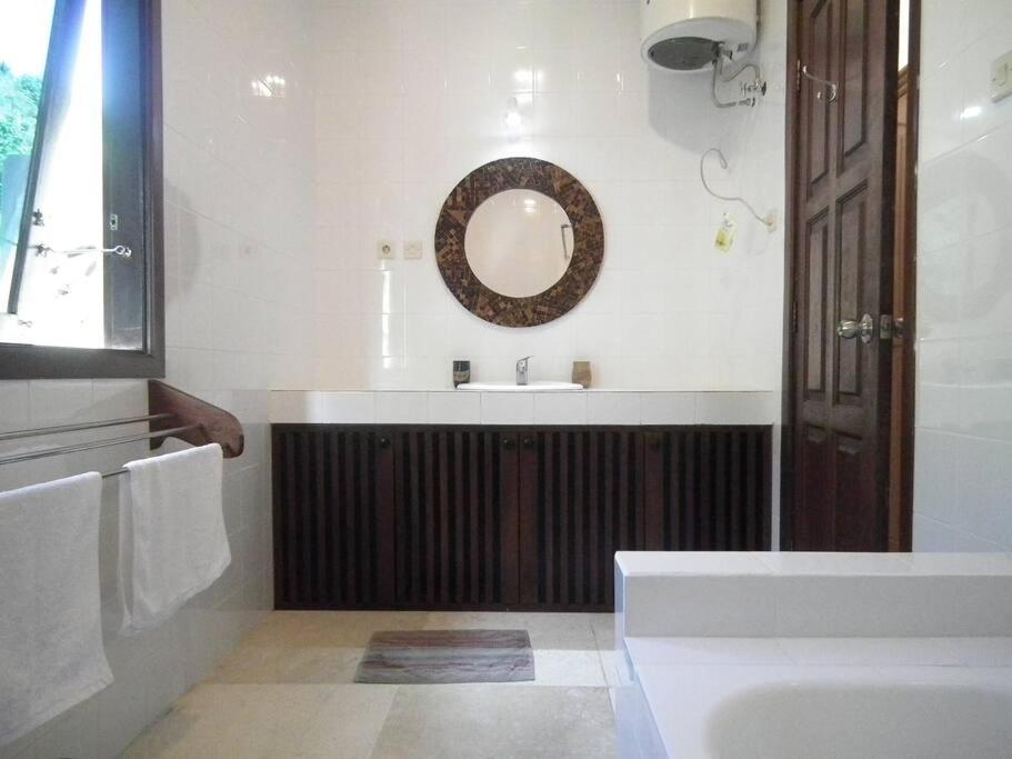 Villa 7, Secret Garden, Kerandangan, Near Senggigi Ματαράμ Εξωτερικό φωτογραφία